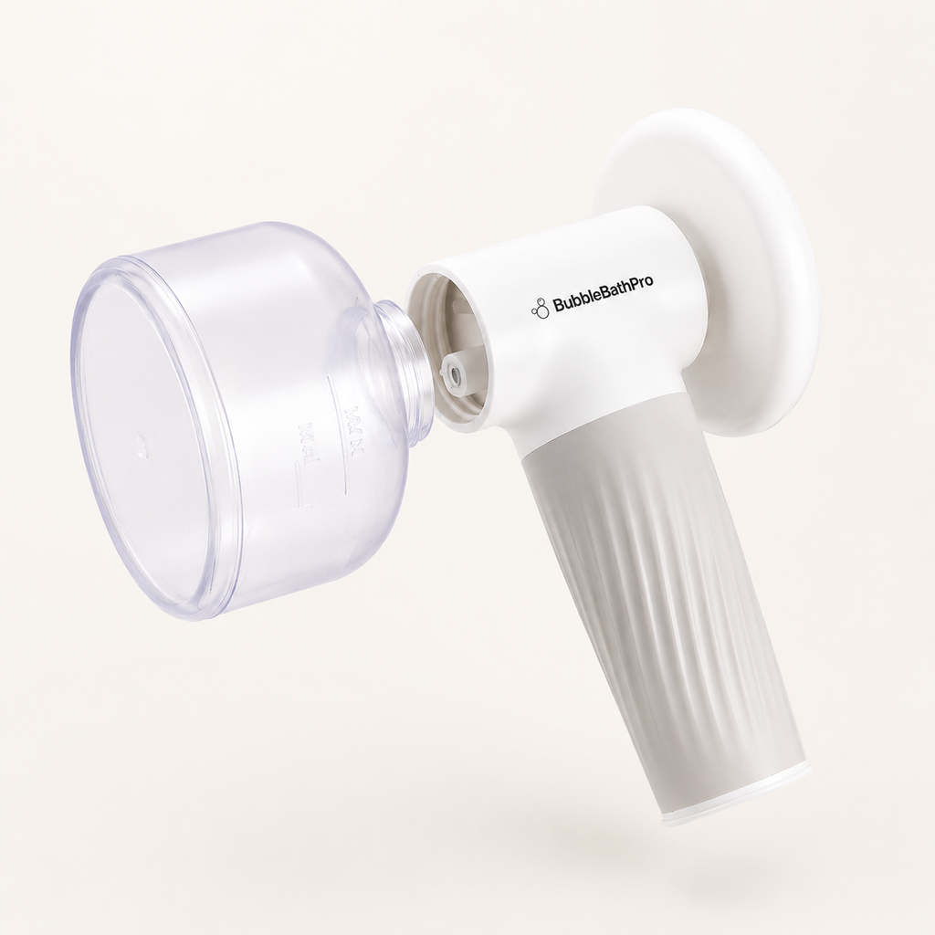 Automatic Foaming Pet Bath Brush With Soap Dispenser Furlouve